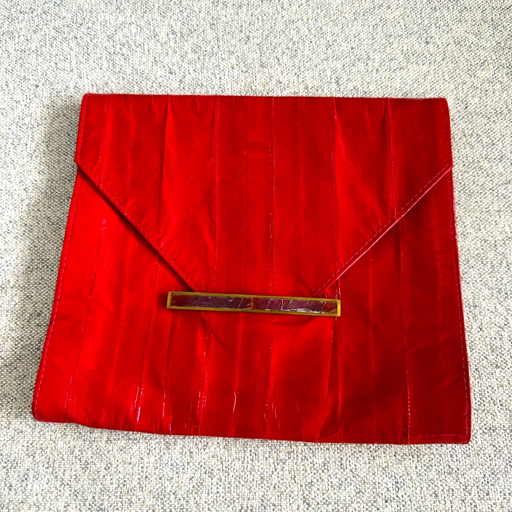 R & Y AUGOUSTI Eel Exotic Envelope Clutch